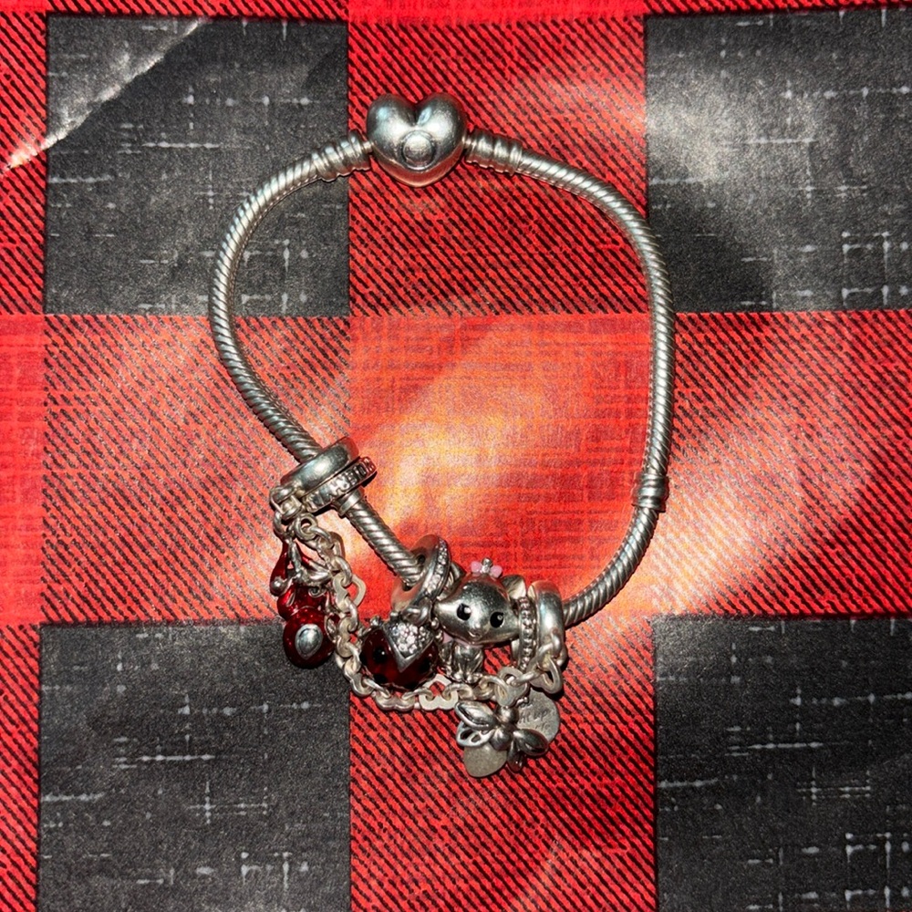Pandora Moments Heart Clasp Snake Chain Bracelet